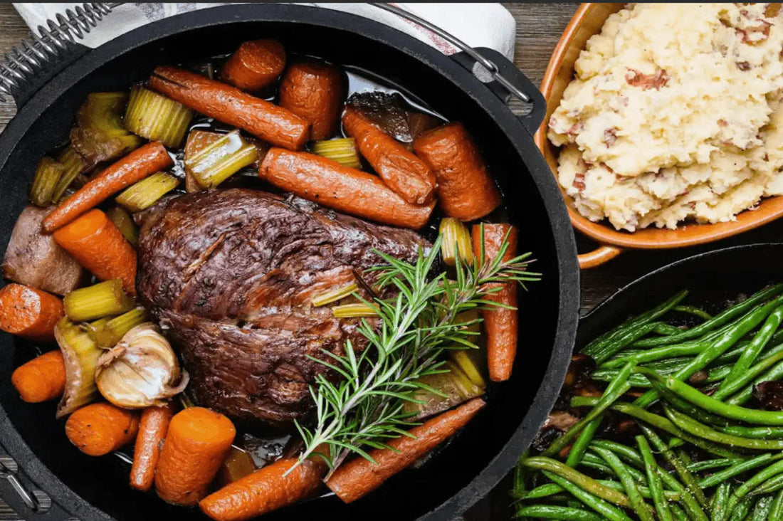 Tender beef steak with colorful vegetables from the cast iron pot – simply irresistible!
